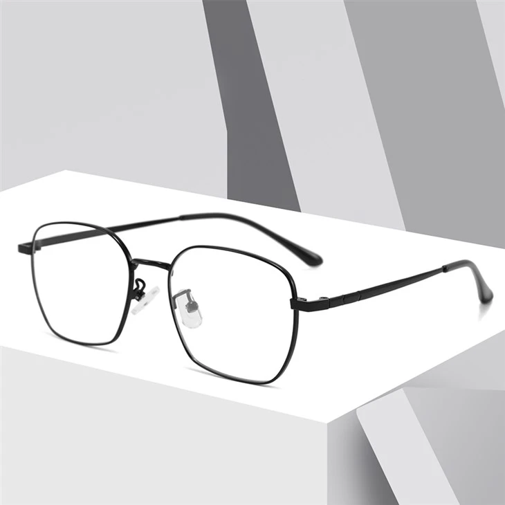 Custom Sunglasses Manufacturer
